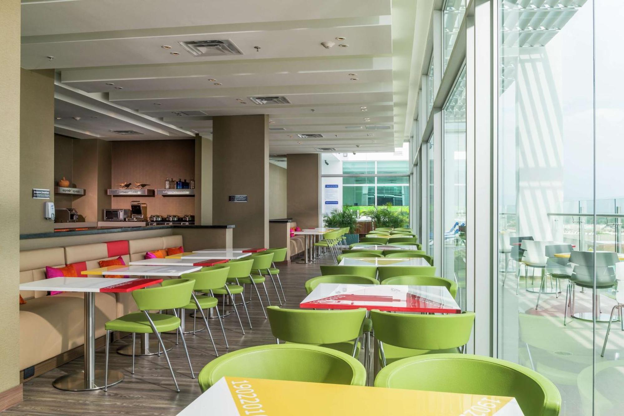 Hampton By Hilton Valledupar Bagian luar foto