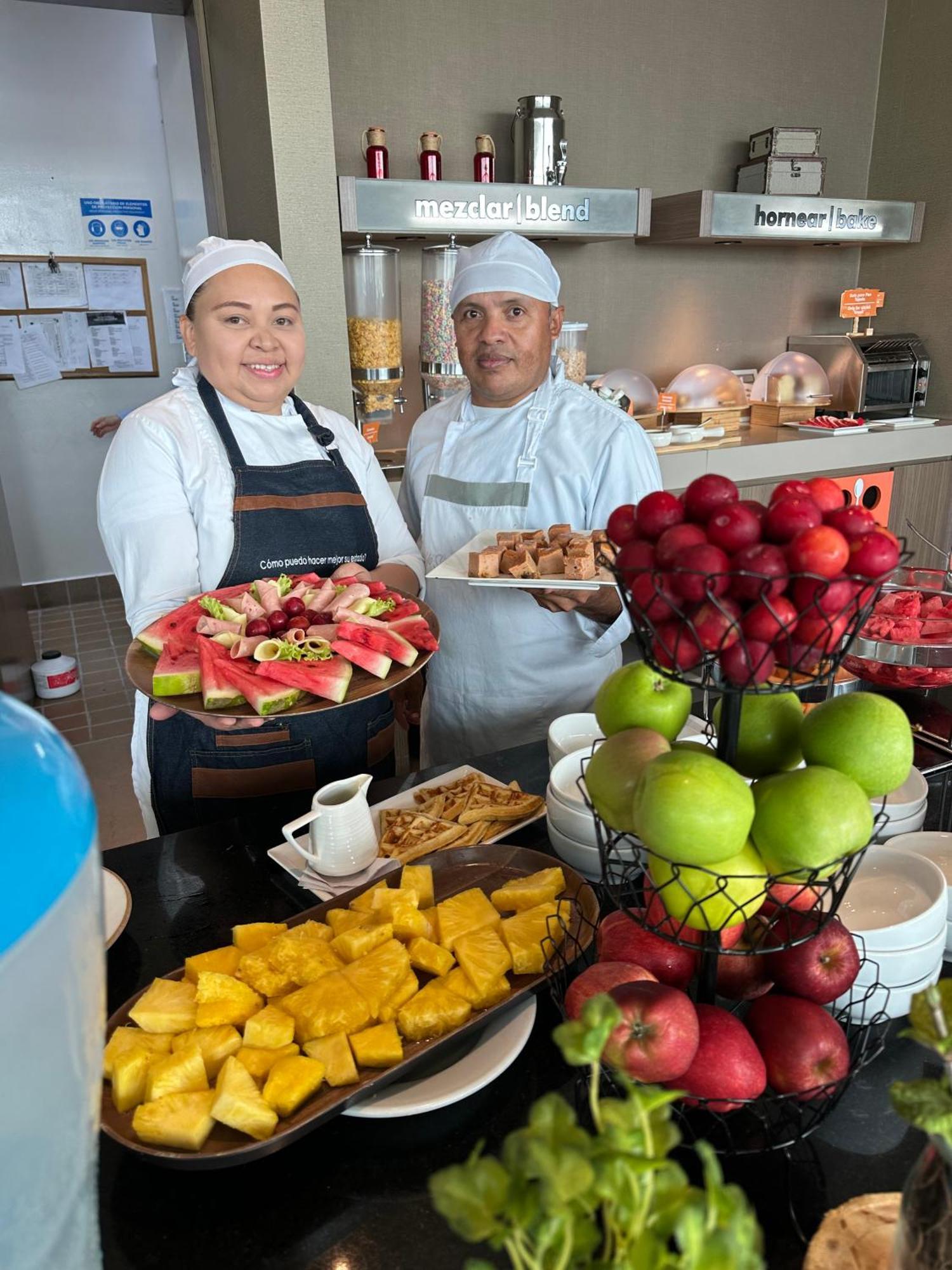 Hampton By Hilton Valledupar Bagian luar foto